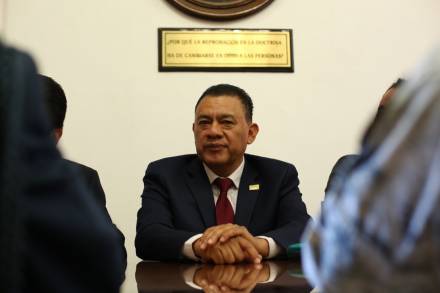 Verificentros en Michoacán reanudan operaciones   